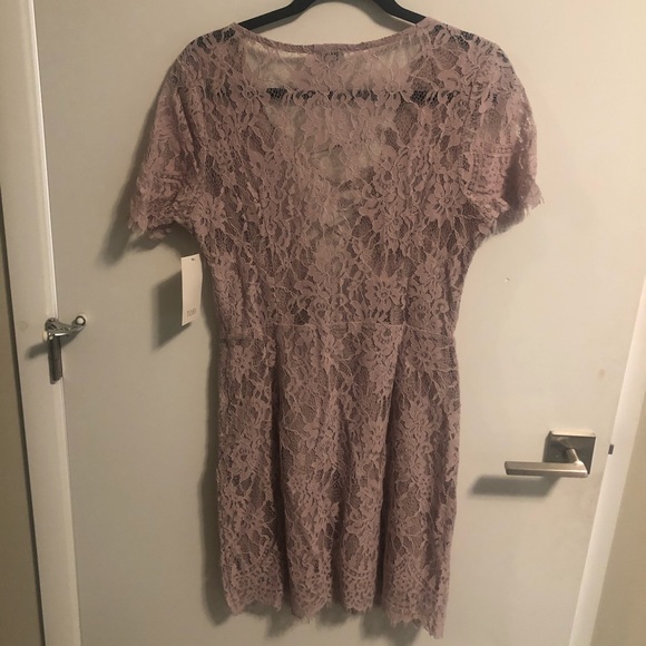 Tobi Liisa Lace Up Bodycon Dress - Picture 7 of 8